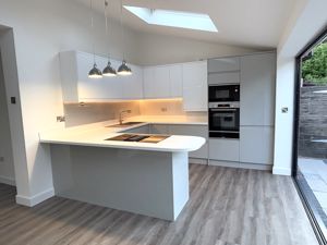 Photo 10- click for photo gallery